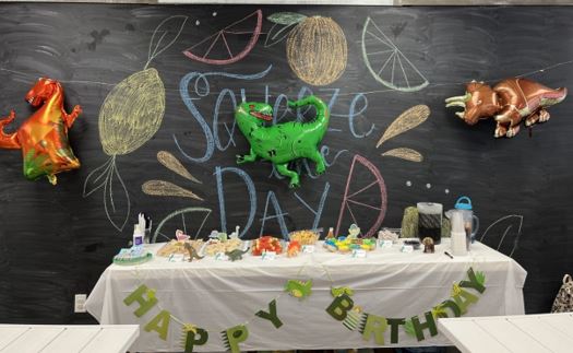 Dinosaur birthday table